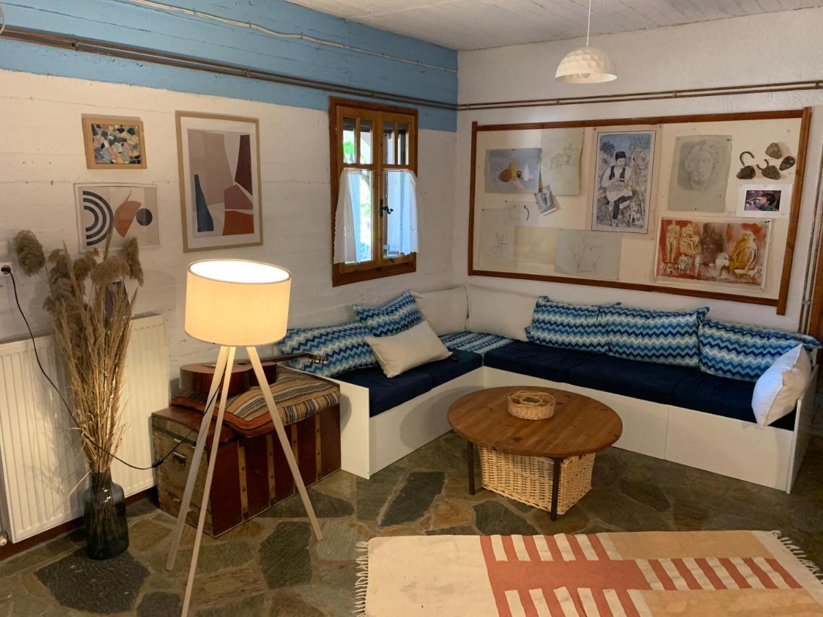 Mavilia Traditional Guesthouse リゴリオ エクステリア 写真