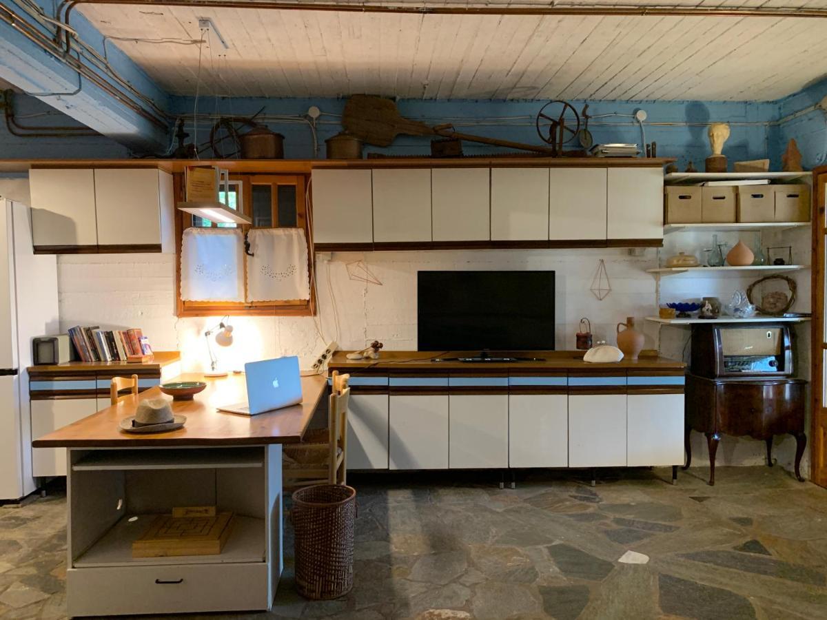 Mavilia Traditional Guesthouse リゴリオ エクステリア 写真